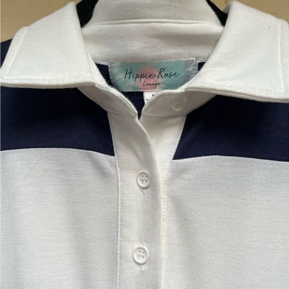 Hippie Rose blue/white blocks long-sleeved, collared, half-buttoned sweater, S - Picture 8 of 9